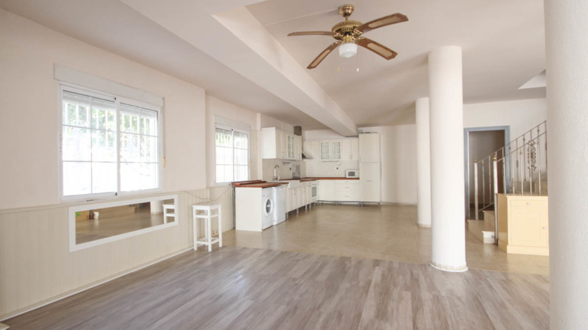 Venta - Detached Villa - La Zenia