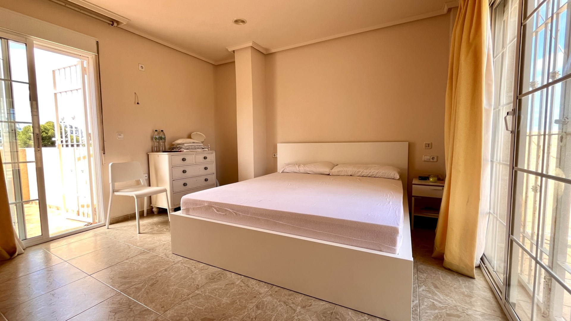 Venta - Detached Villa - La Zenia