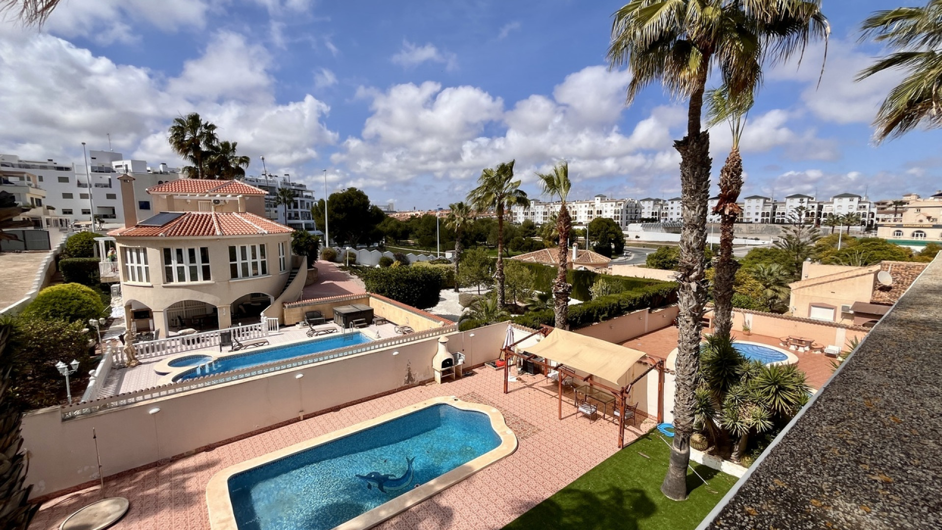 Venta - Detached Villa - La Zenia