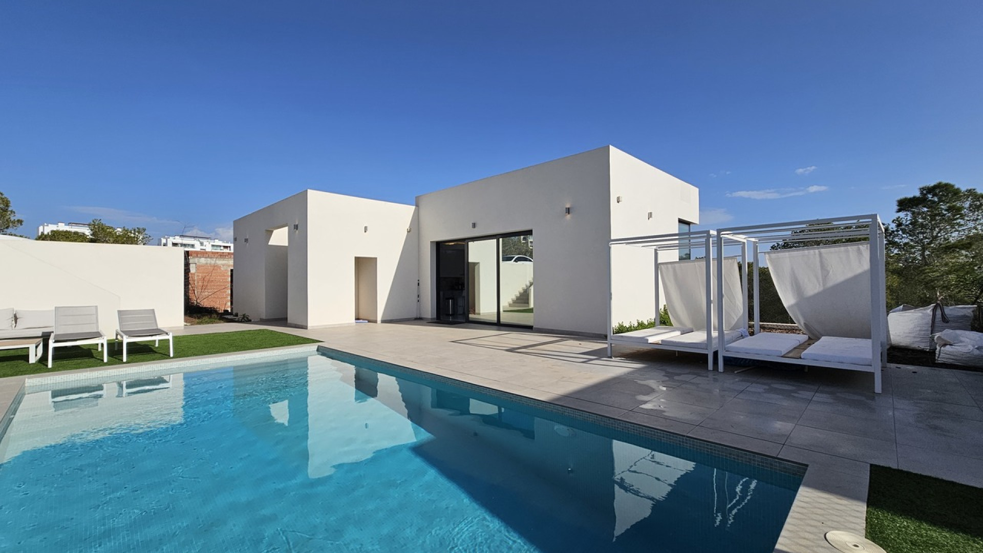 Venta - Detached Villa - Las Colinas Golf Resort