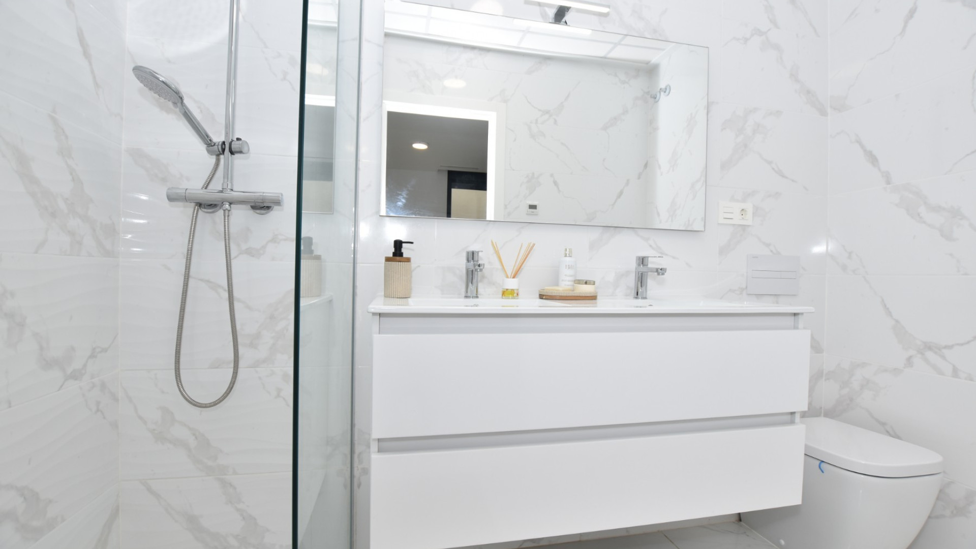 Venta - Detached Villa - Los Montesinos