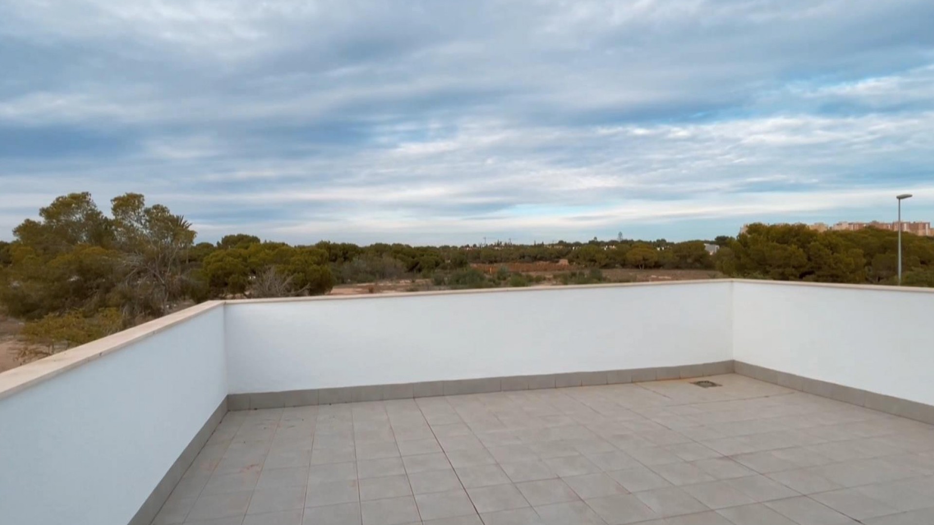 Venta - Detached Villa - Mil Palmerales - Mil Palmeras