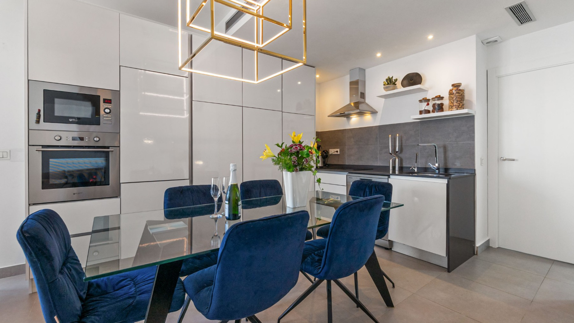 Venta - Detached Villa - Orihuela Costa - Villamartin