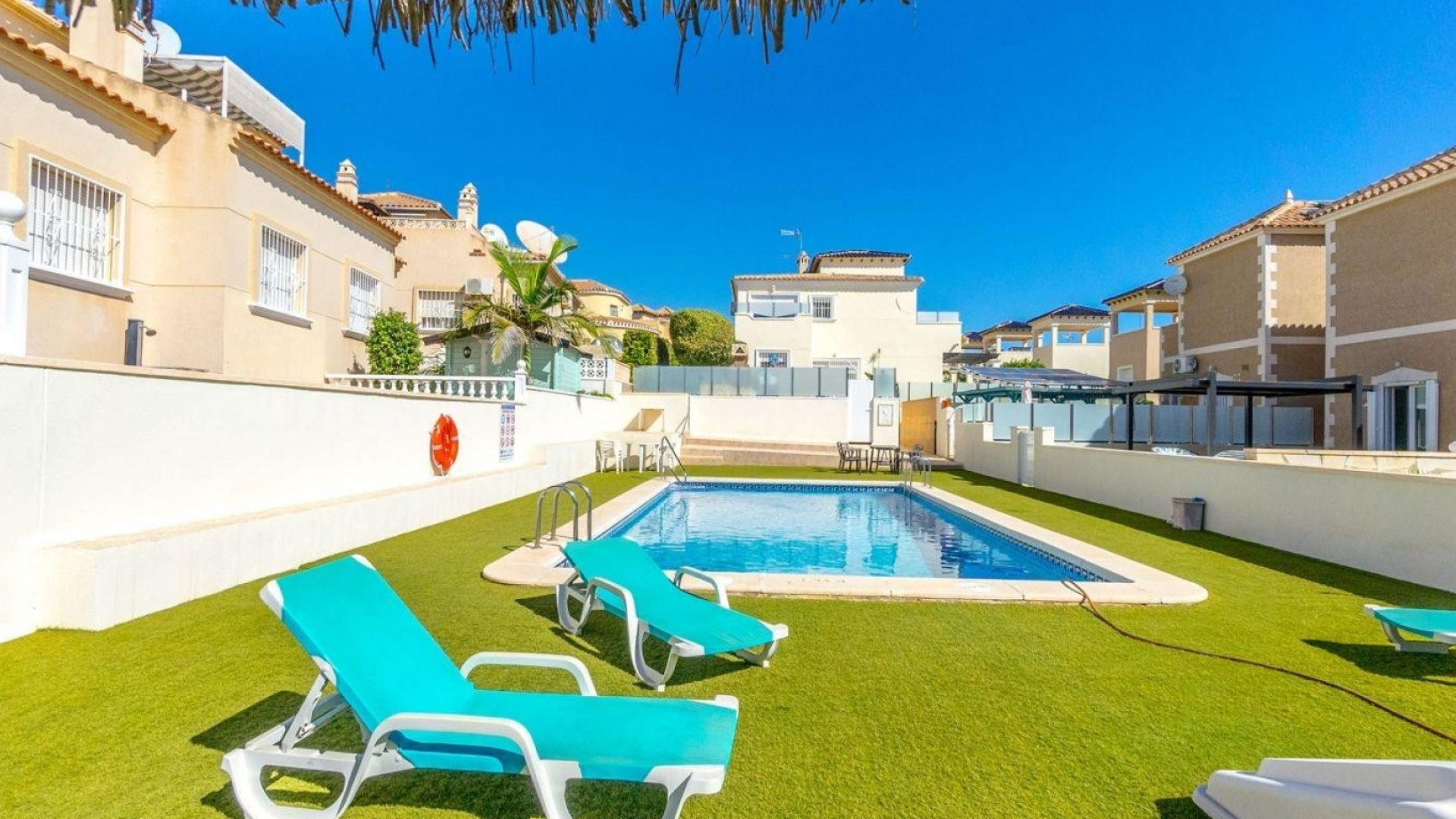 Venta - Detached Villa - Orihuela Costa - Villamartin