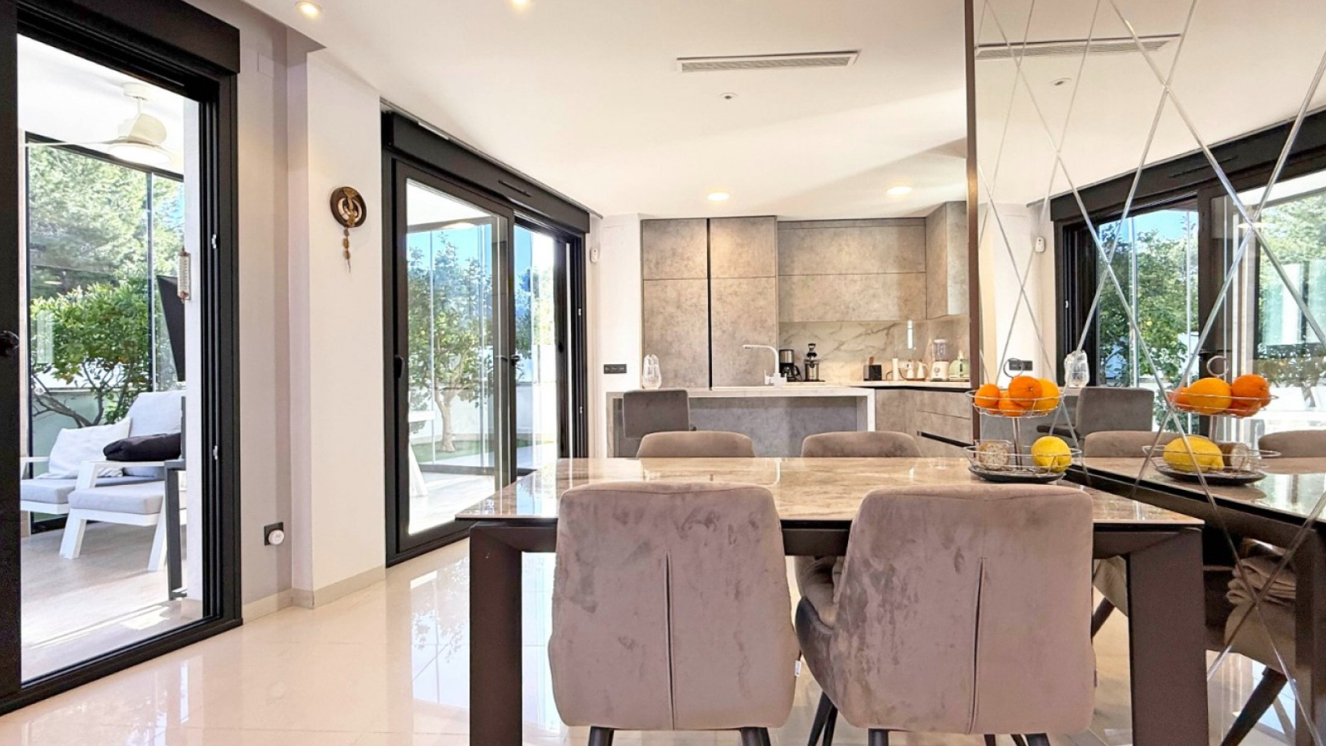 Venta - Detached Villa - Orihuela Costa - Villamartin