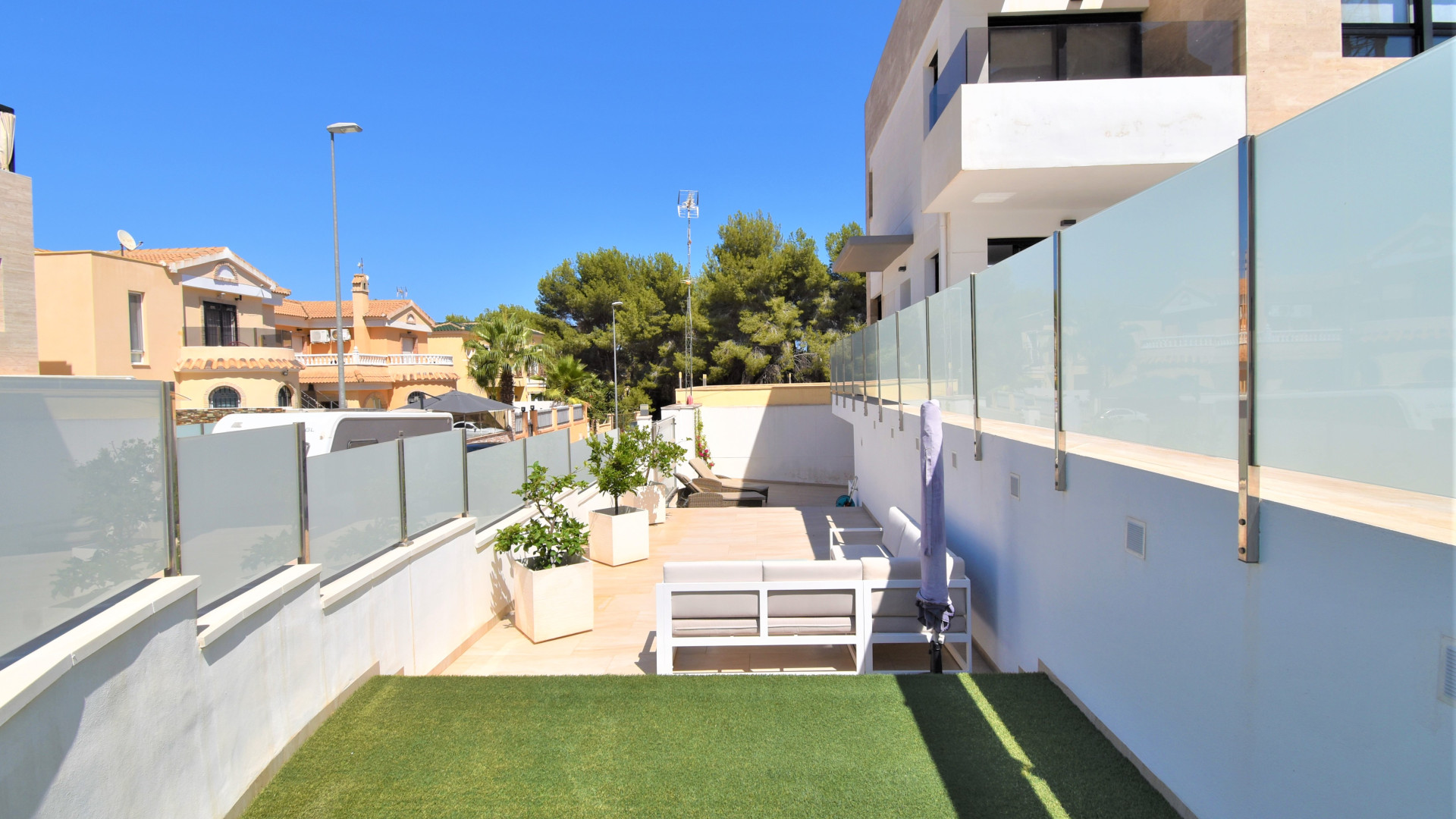 Venta - Detached Villa - Orihuela Costa - Villamartin