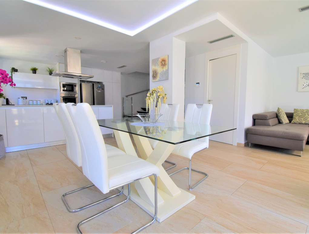 Venta - Detached Villa - Orihuela Costa - Villamartin