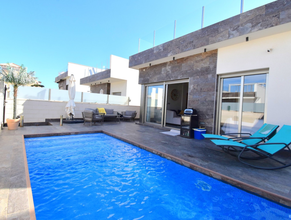 Venta - Detached Villa - Orihuela Costa - Villamartin