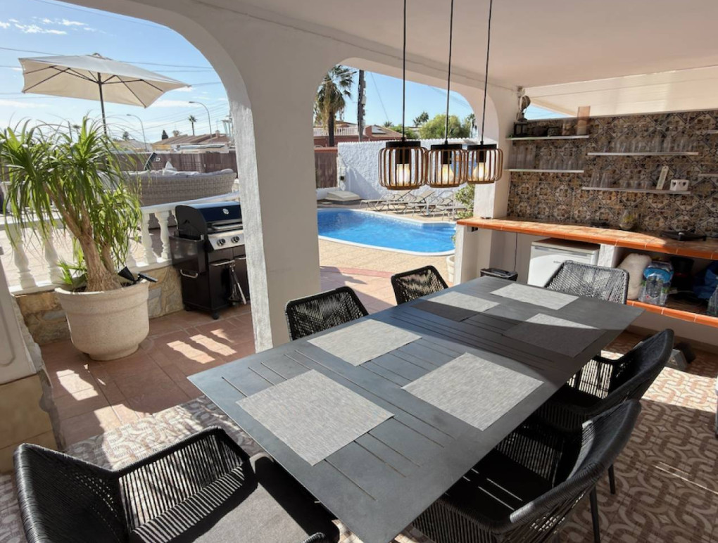 Venta - Detached Villa - San Luis