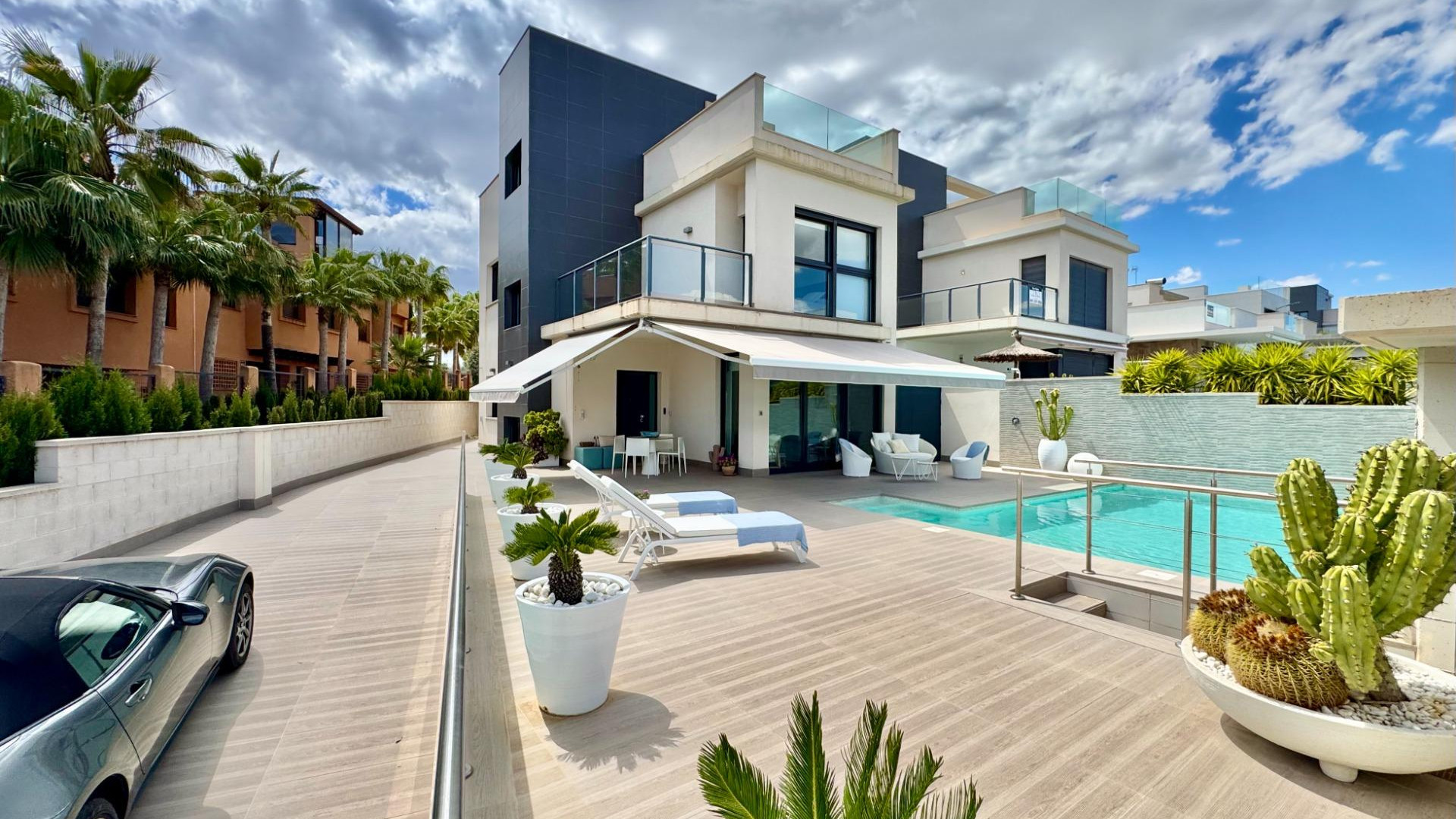 Venta - Detached Villa - San Miguel de Salinas - Bellavista