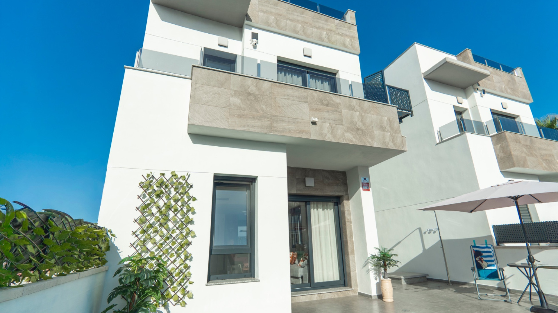 Venta - Detached Villa - Torrevieja - La Florida