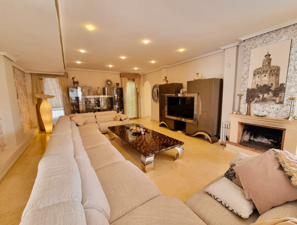 Venta - Detached Villa - Torrevieja - La Mata