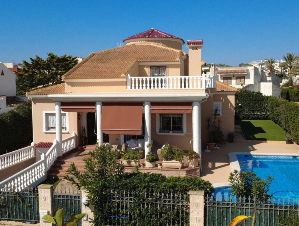 Venta - Detached Villa - Torrevieja - Torrelamata - La Mata