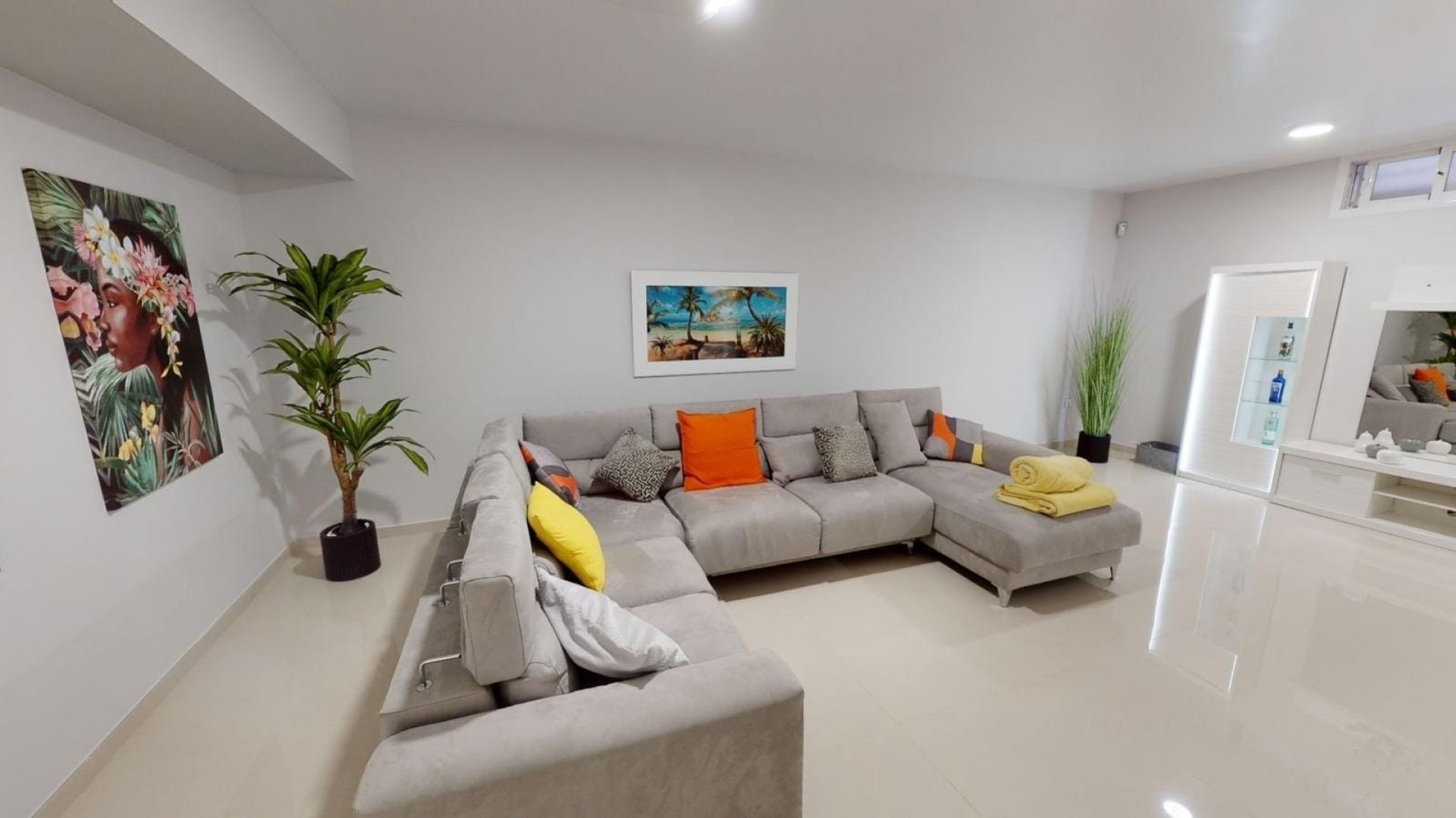 Venta - Detached Villa - Torrevieja