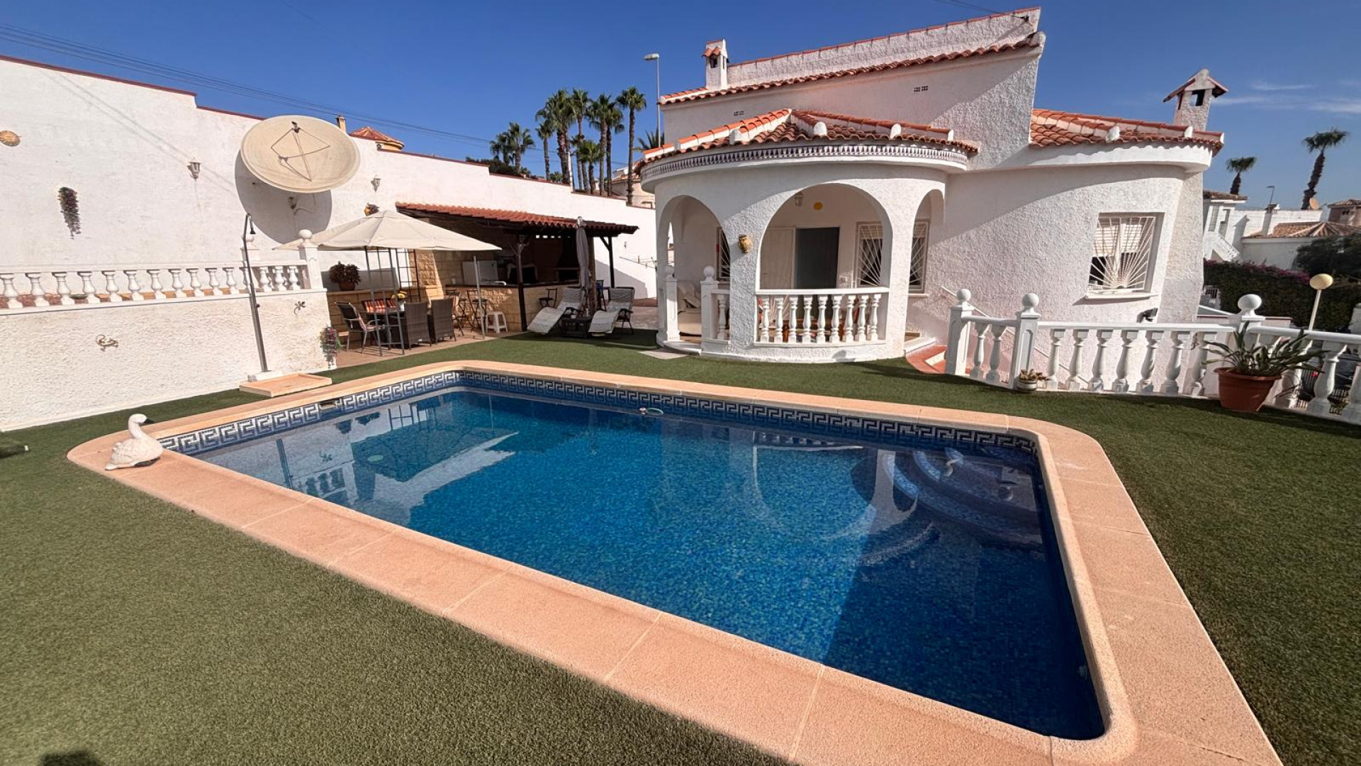 Venta - Detached Villa - Urbanización Ciudad Quesada