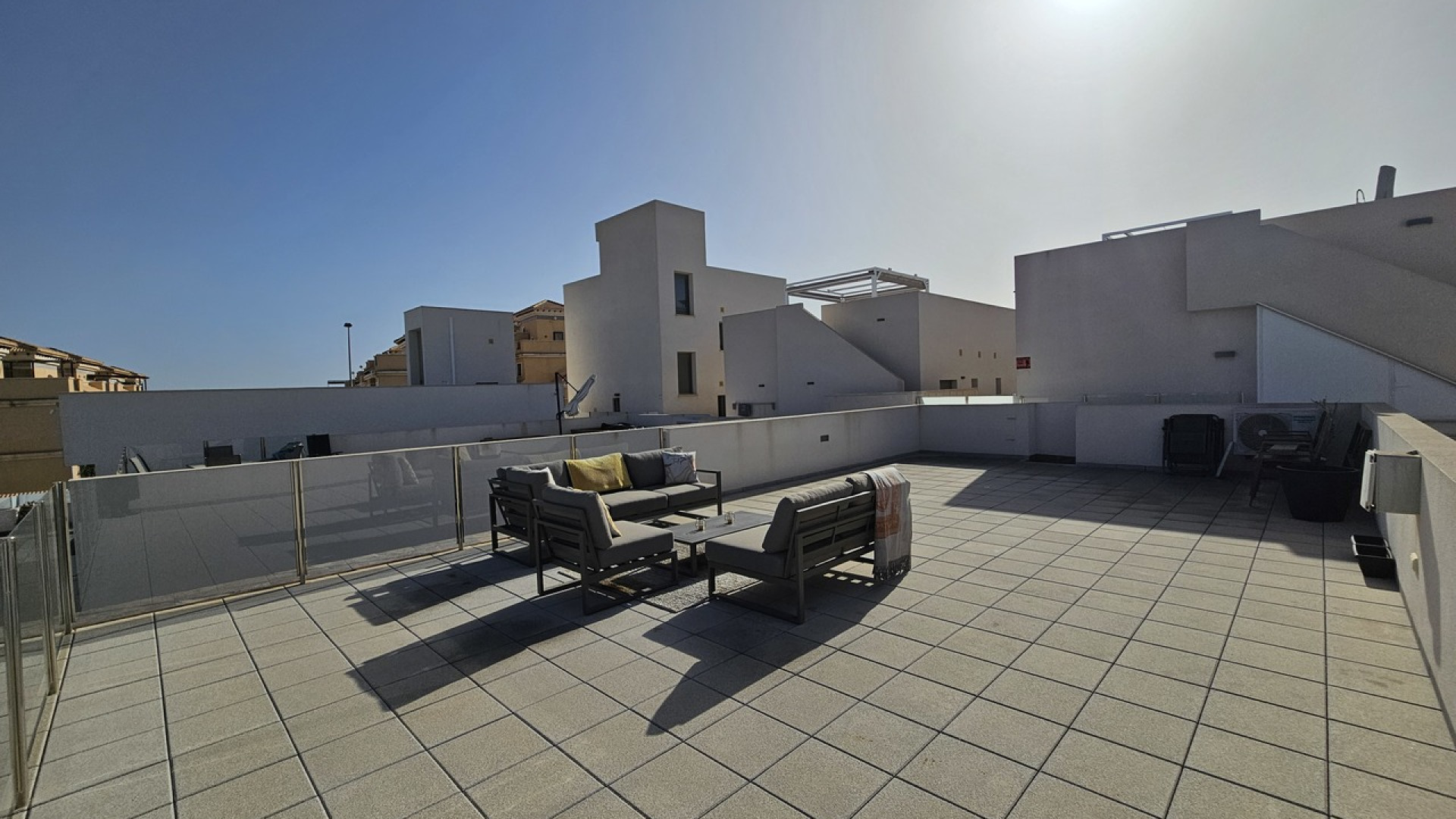 Venta - Detached Villa - Villamartin