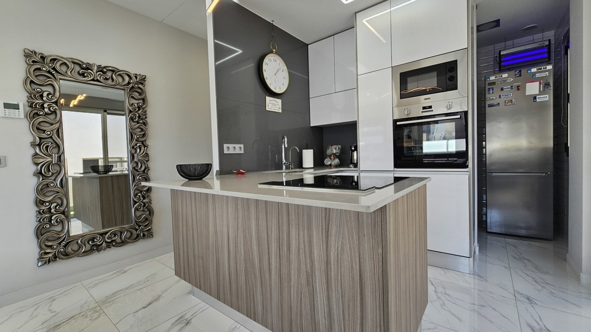 Venta - Detached Villa - Villamartin