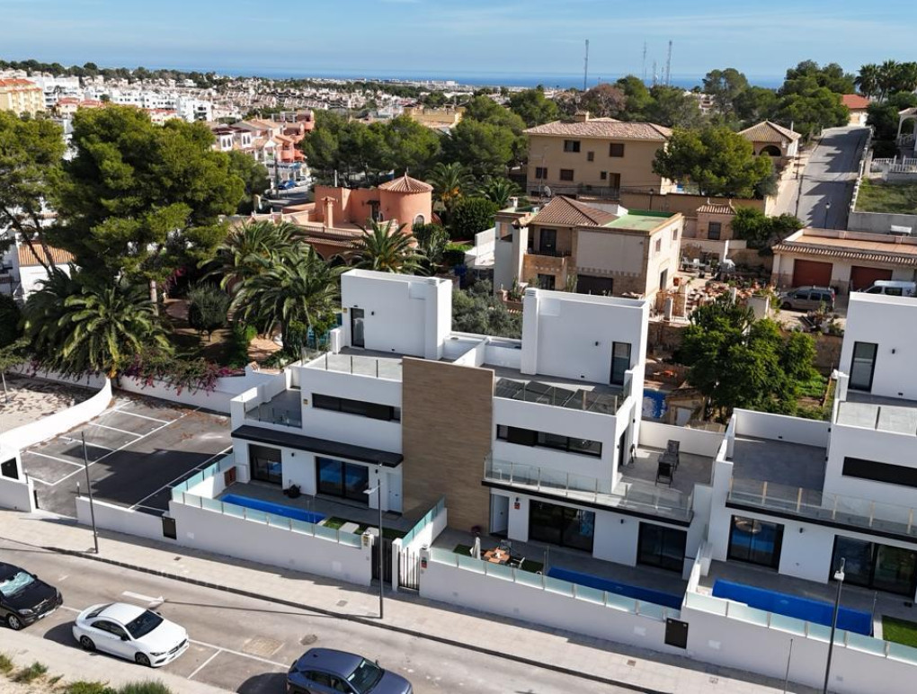 Venta - Detached Villa - Villamartin