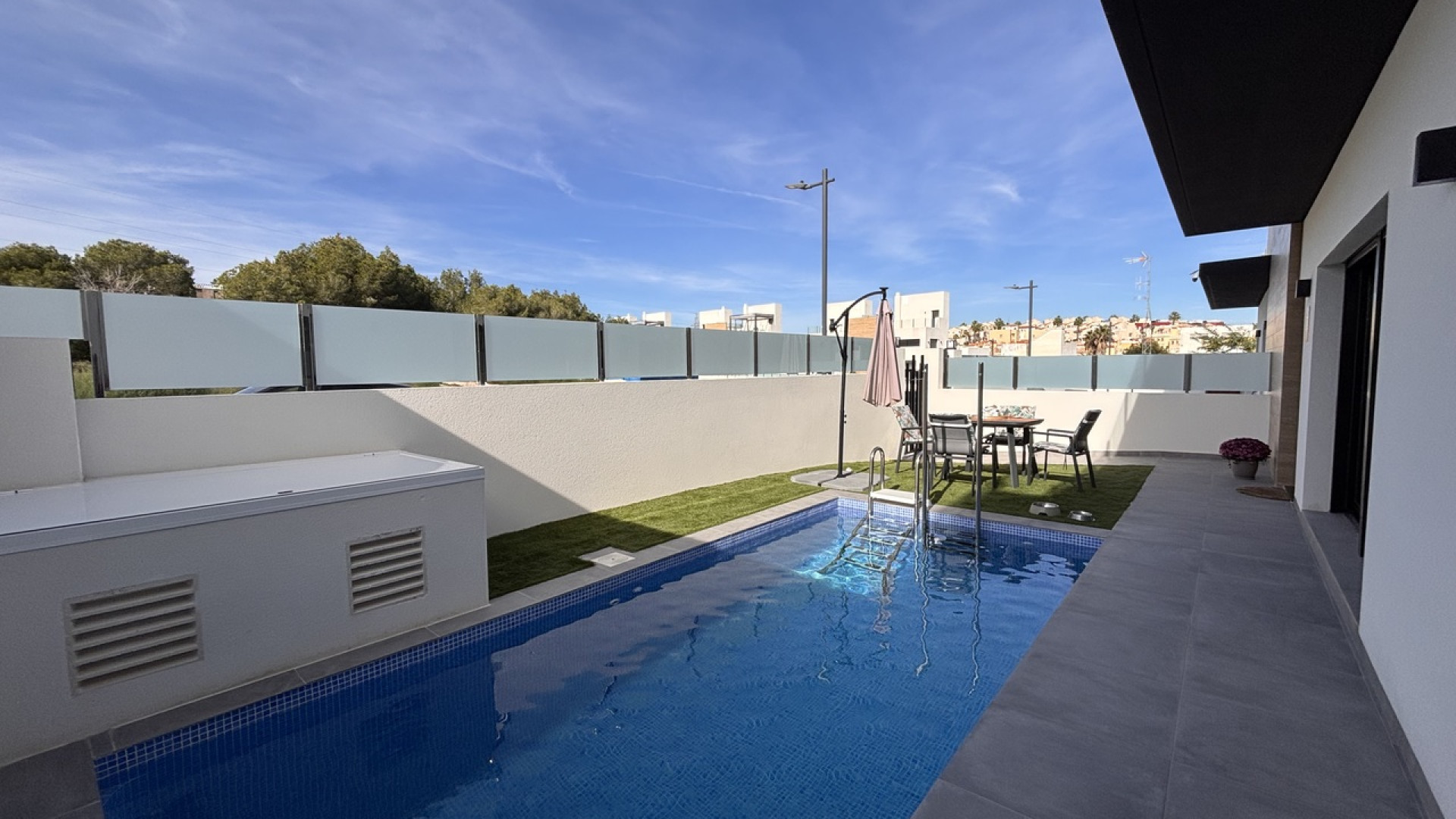 Venta - Detached Villa - Villamartin