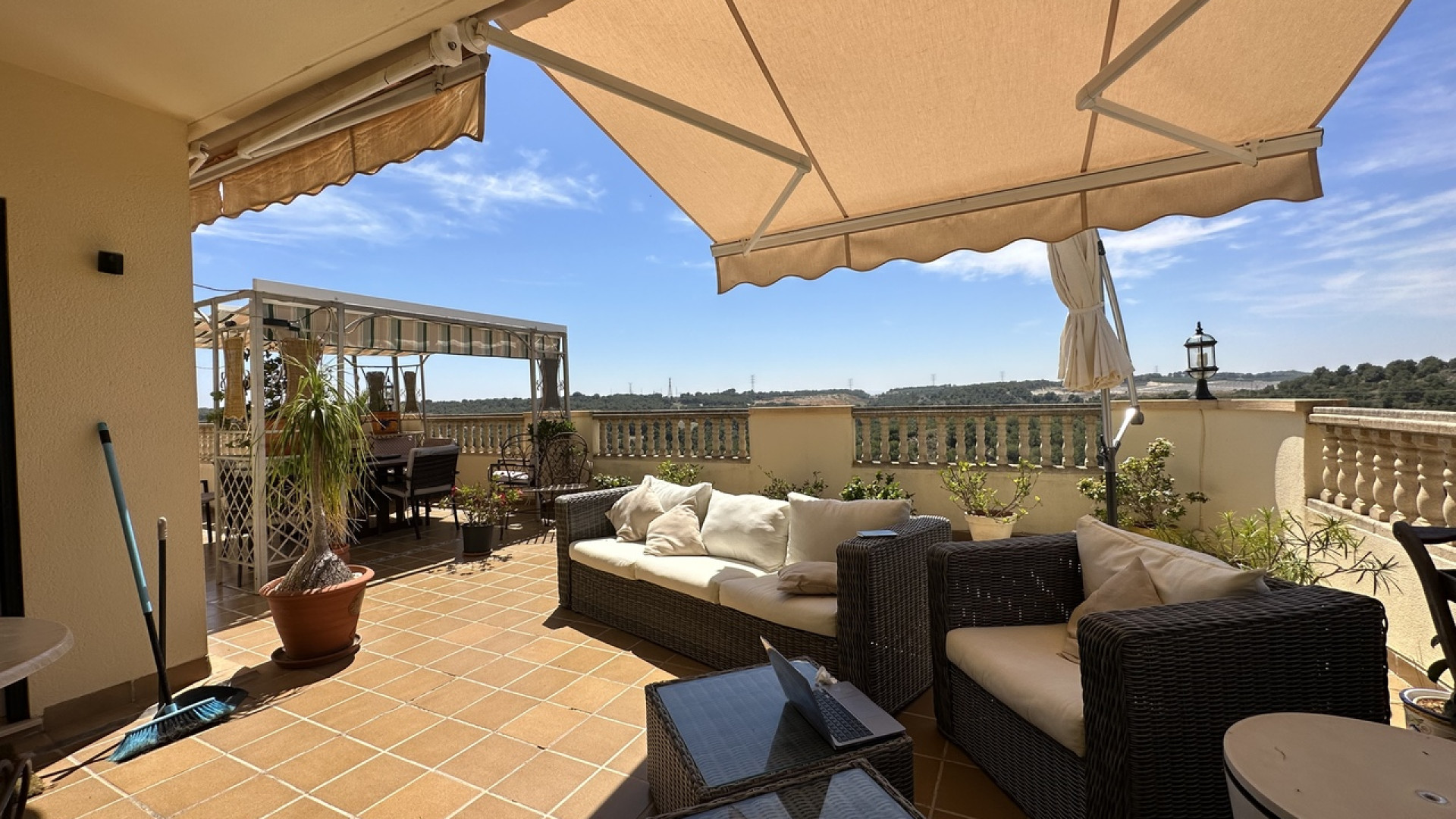 Venta - Detached Villa - Villamartin