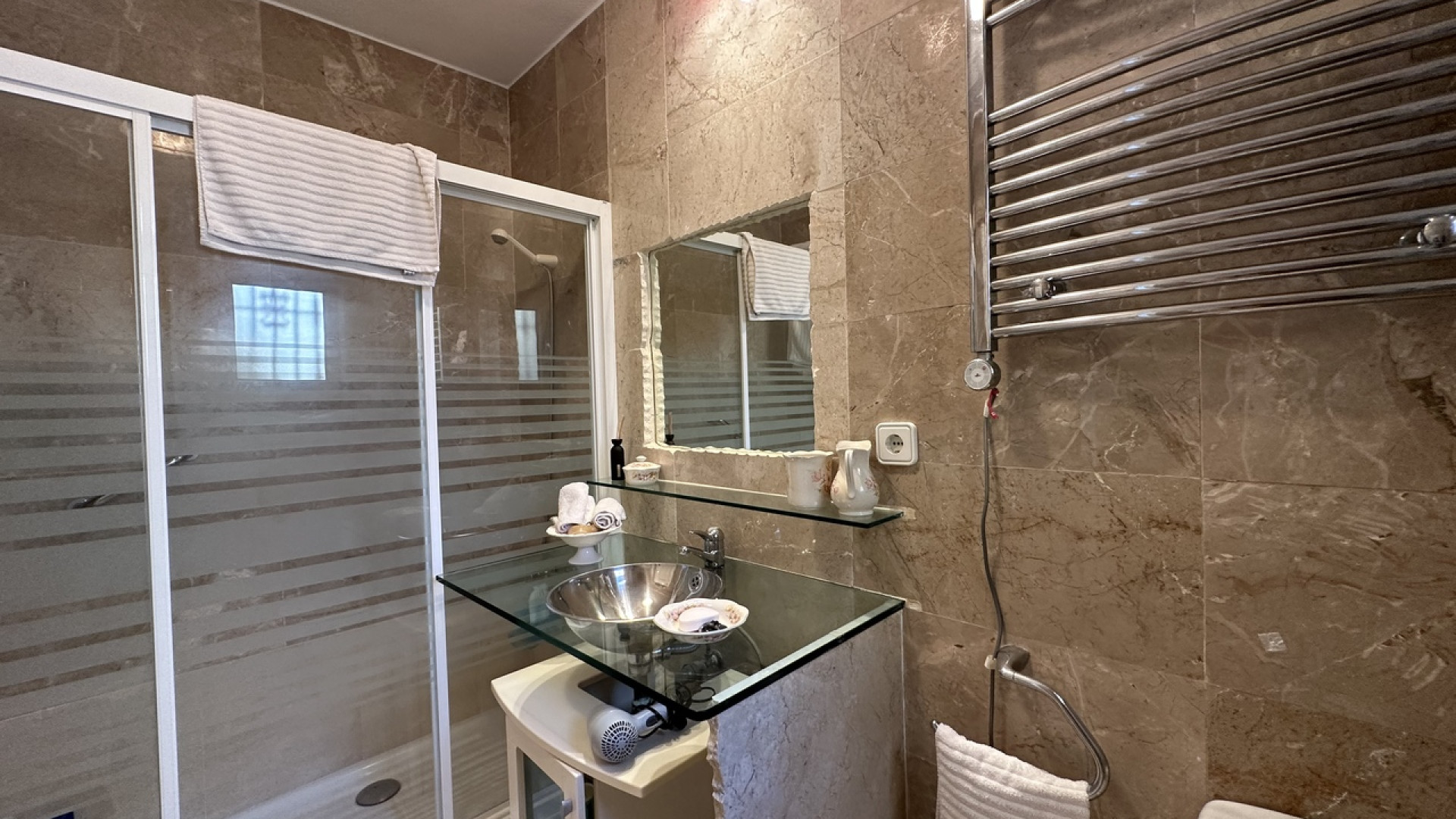 Venta - Detached Villa - Villamartin
