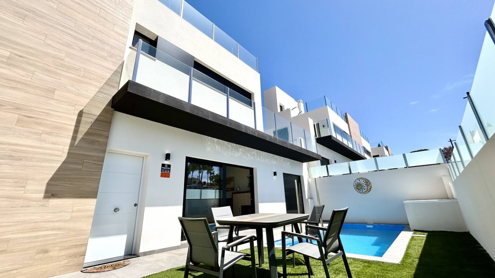 Venta - Detached Villa - Villamartin