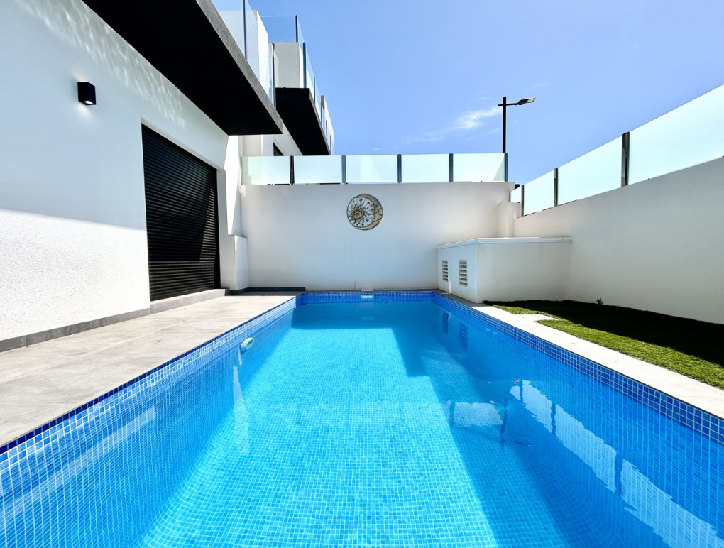 Venta - Detached Villa - Villamartin