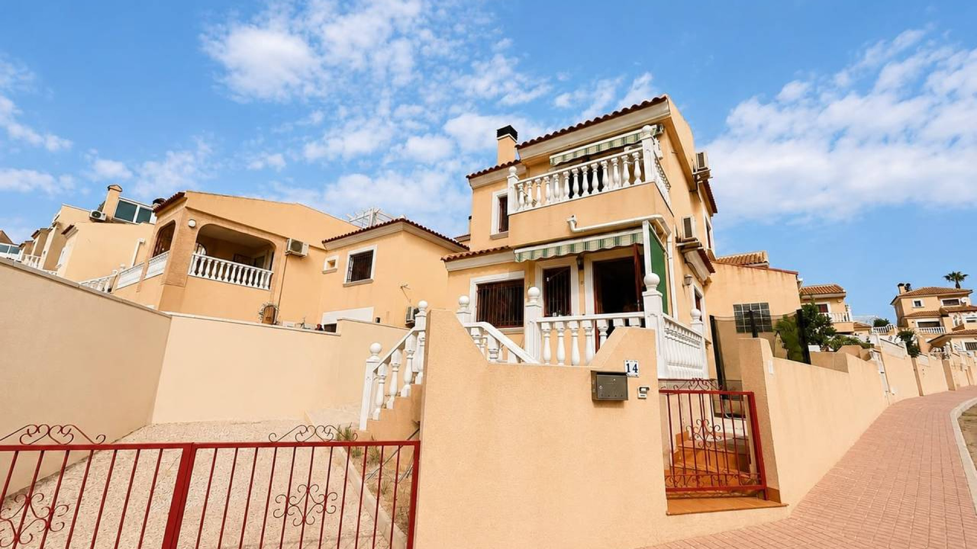 Venta - Detached Villa - Villamartin