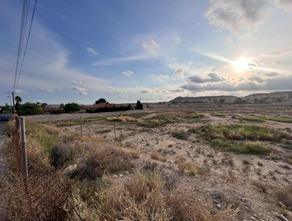 Venta - Parcela / Terreno - mutxamel