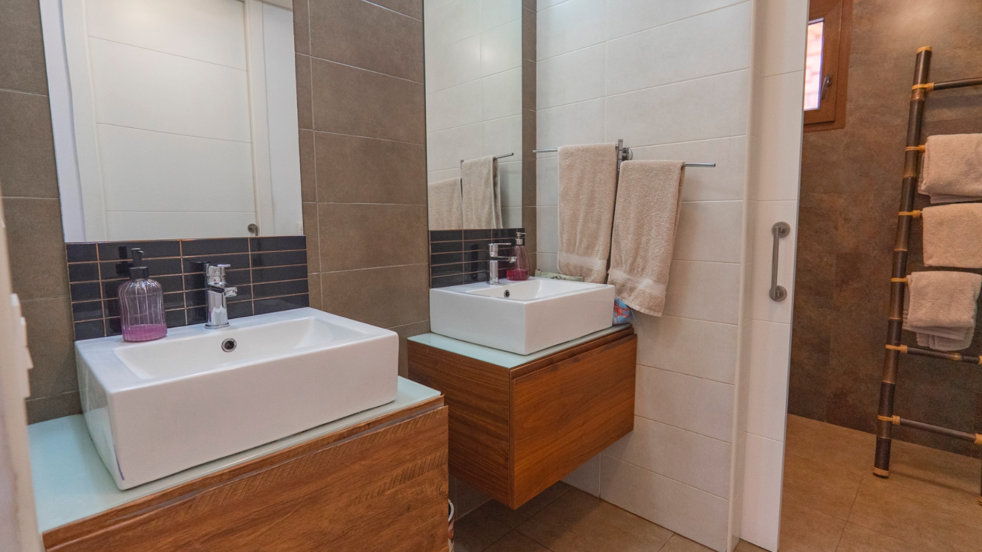 Villa with pool in sale costa blanca