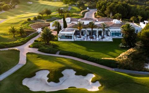 Las Colinas Golf Restort 
