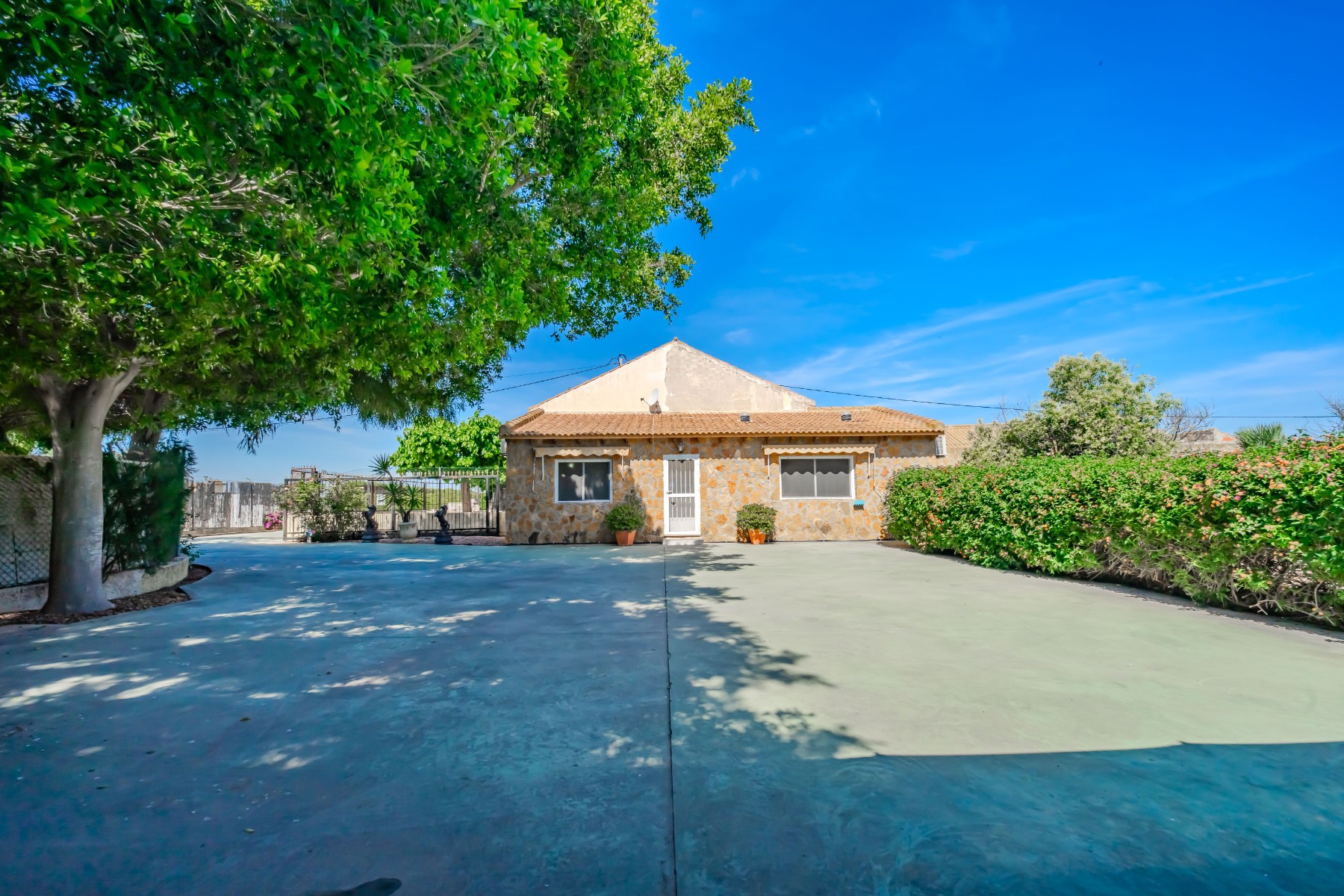 rural-plots en rojales · rojales 650000€