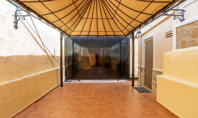 Resale - Detached Villa - Benimar
