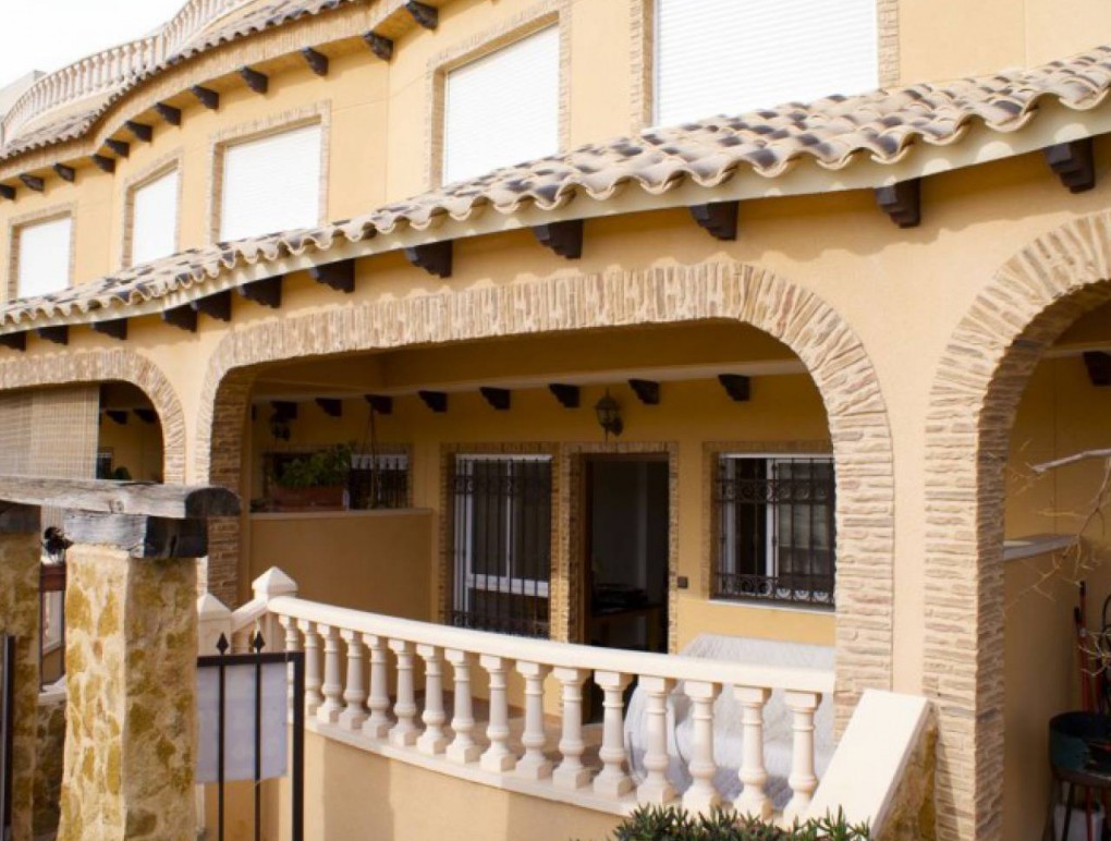 Sale - Townhouse - Guardamar del Segura