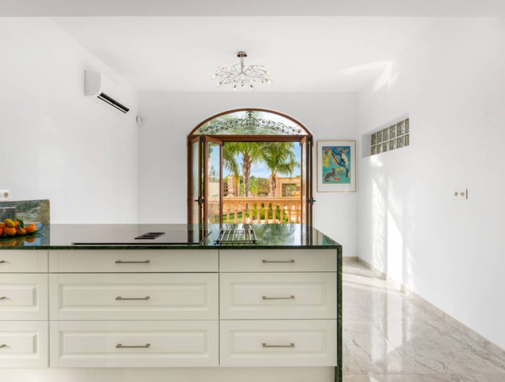 Sale - Detached Villa - Daya Vieja