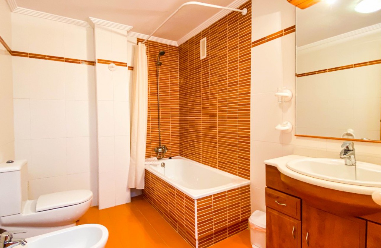 Revente - Apartment - Playa Flamenca - Zeniamar