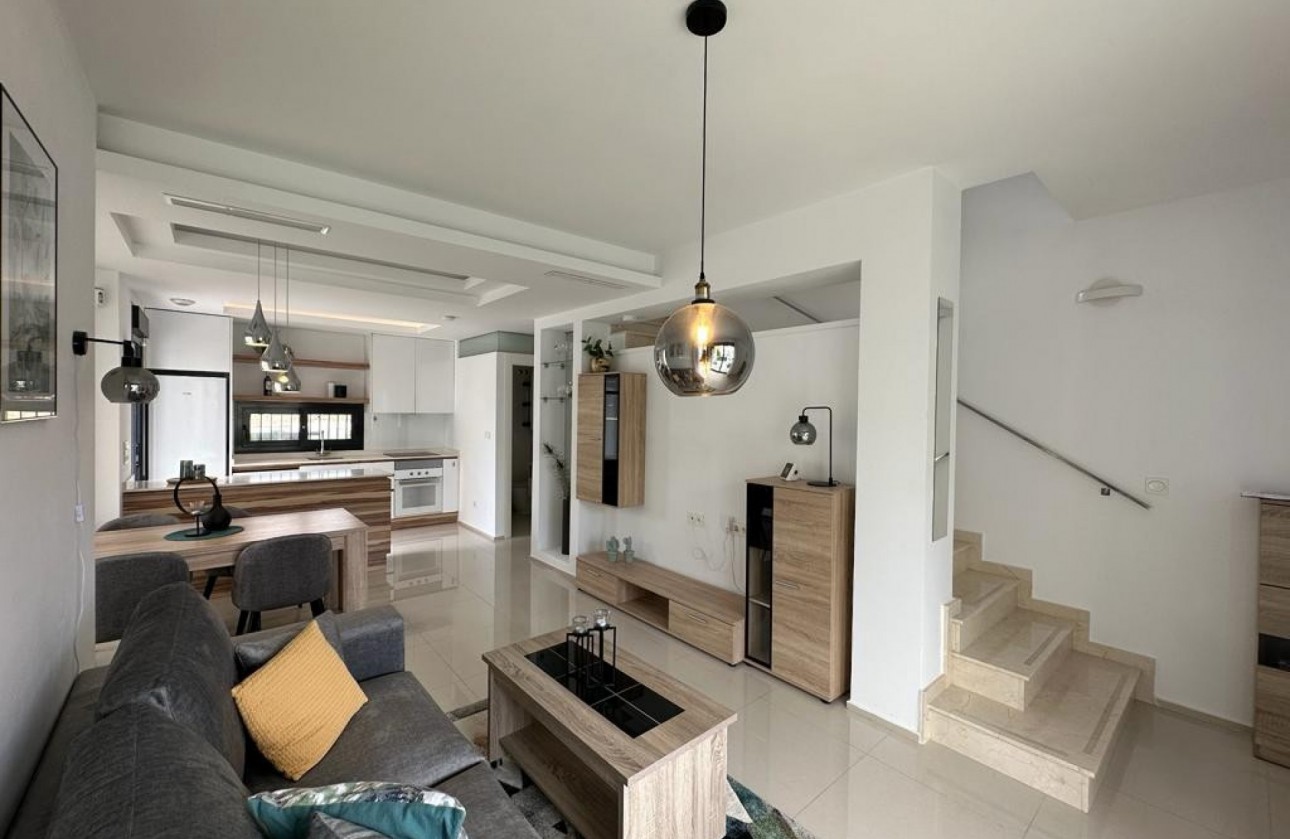 Resale - Detached Villa - Ciudad Quesada - Pueblo Bravo