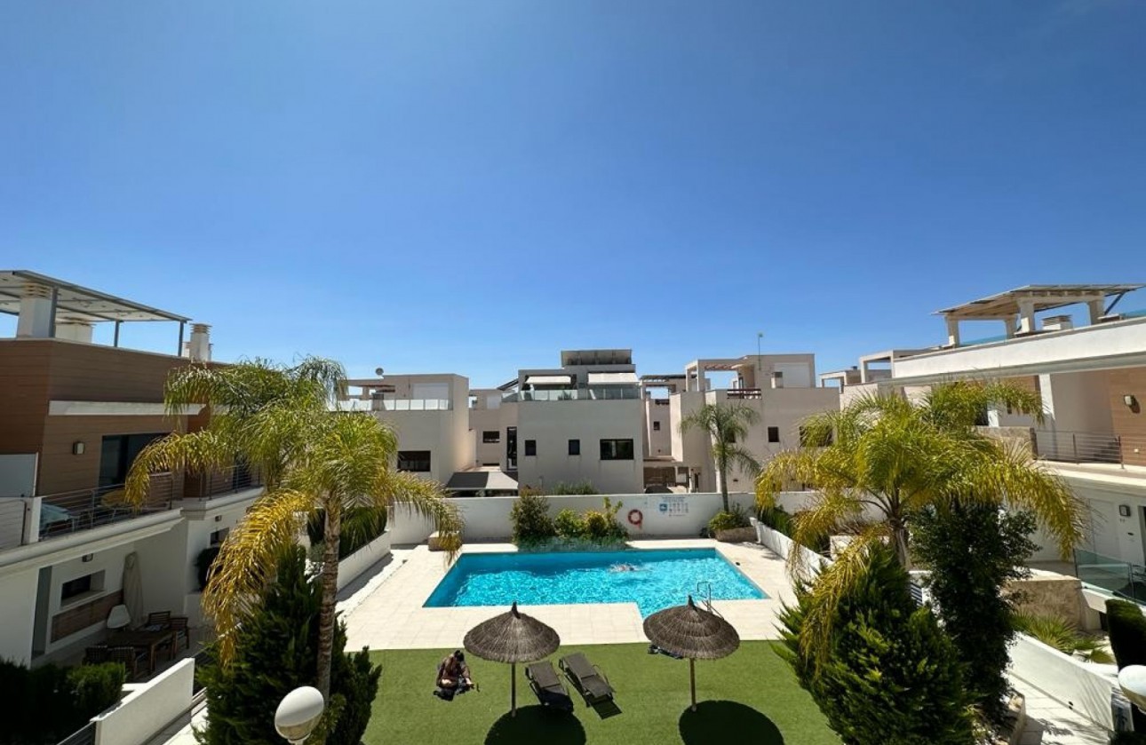 Resale - Detached Villa - Ciudad Quesada - Pueblo Bravo
