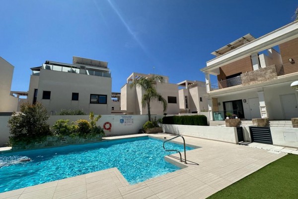 Resale - Detached Villa - Ciudad Quesada - Pueblo Bravo