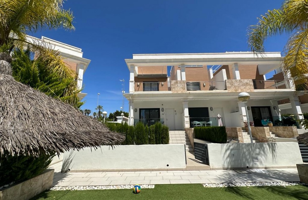 Resale - Detached Villa - Ciudad Quesada - Pueblo Bravo