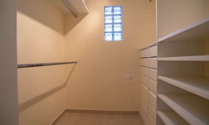 Resale - Detached Villa - Benimar