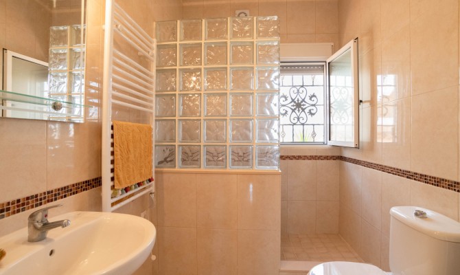 Resale - Detached Villa - Benimar