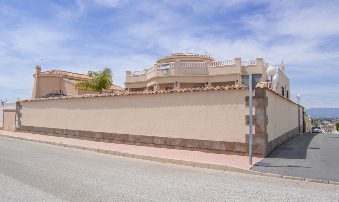 Resale - Detached Villa - Benimar