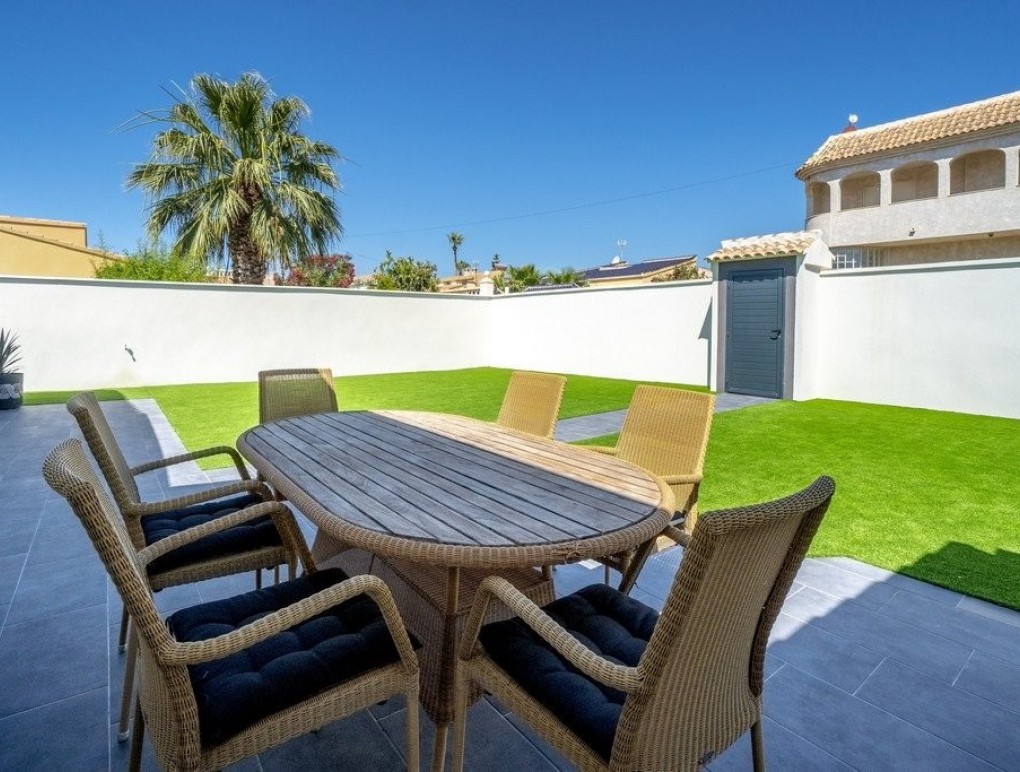 Venta - Detached Villa - Orihuela Costa - Cabo Roig